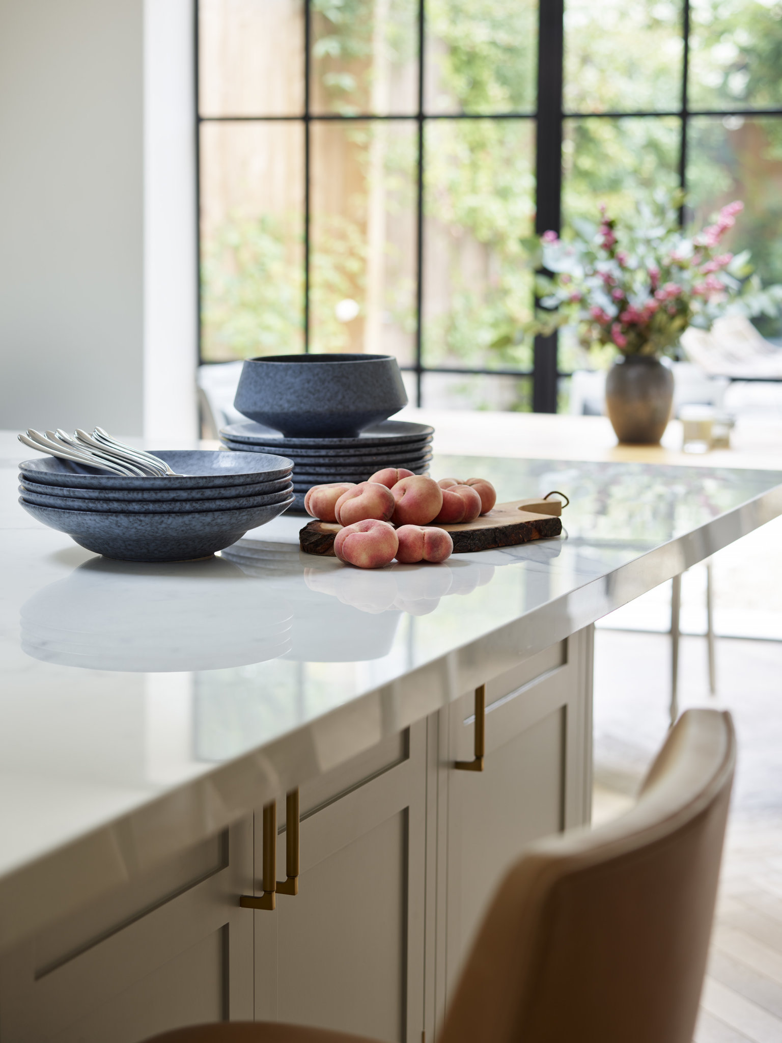 Harvey Jones: A beautiful kitchen with natural tones and textures - The ...