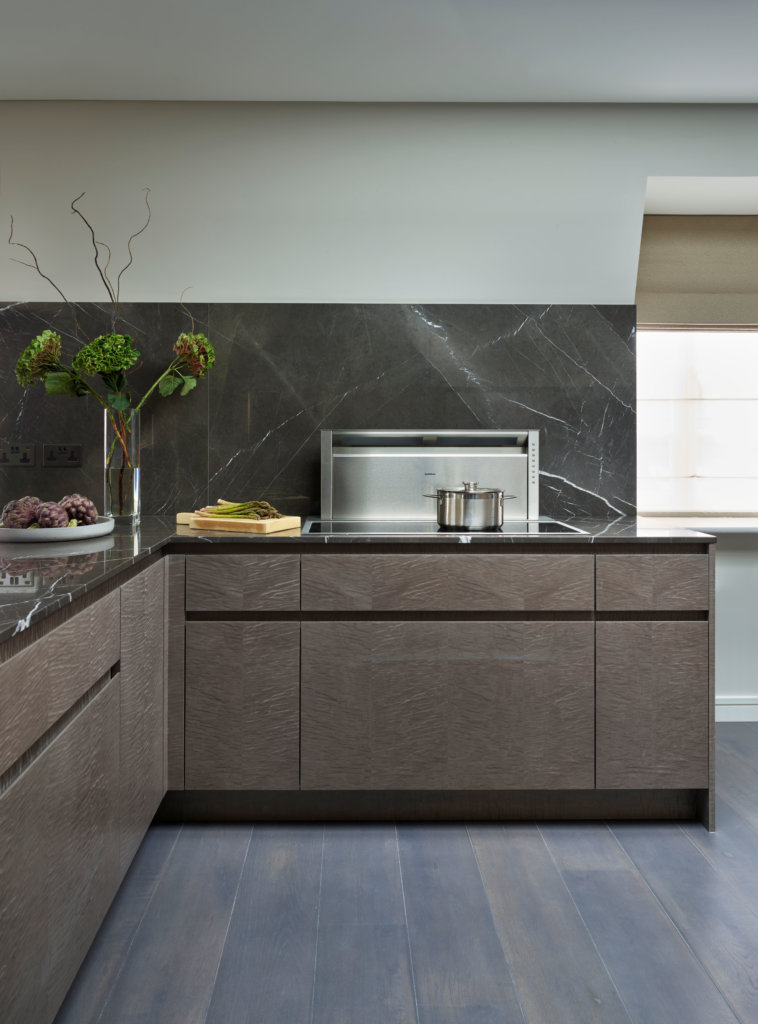 Mayfair Penthouse by Simon Taylor Furniture - The Kitchen Think